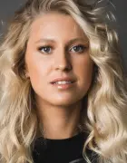 Анна Простова
